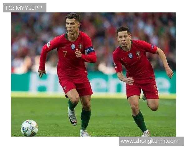 葡萄牙队力克荷兰队获得欧洲杯季军,勇创辉煌 葡萄牙队力克荷兰队获得欧洲杯季军,勇创辉煌